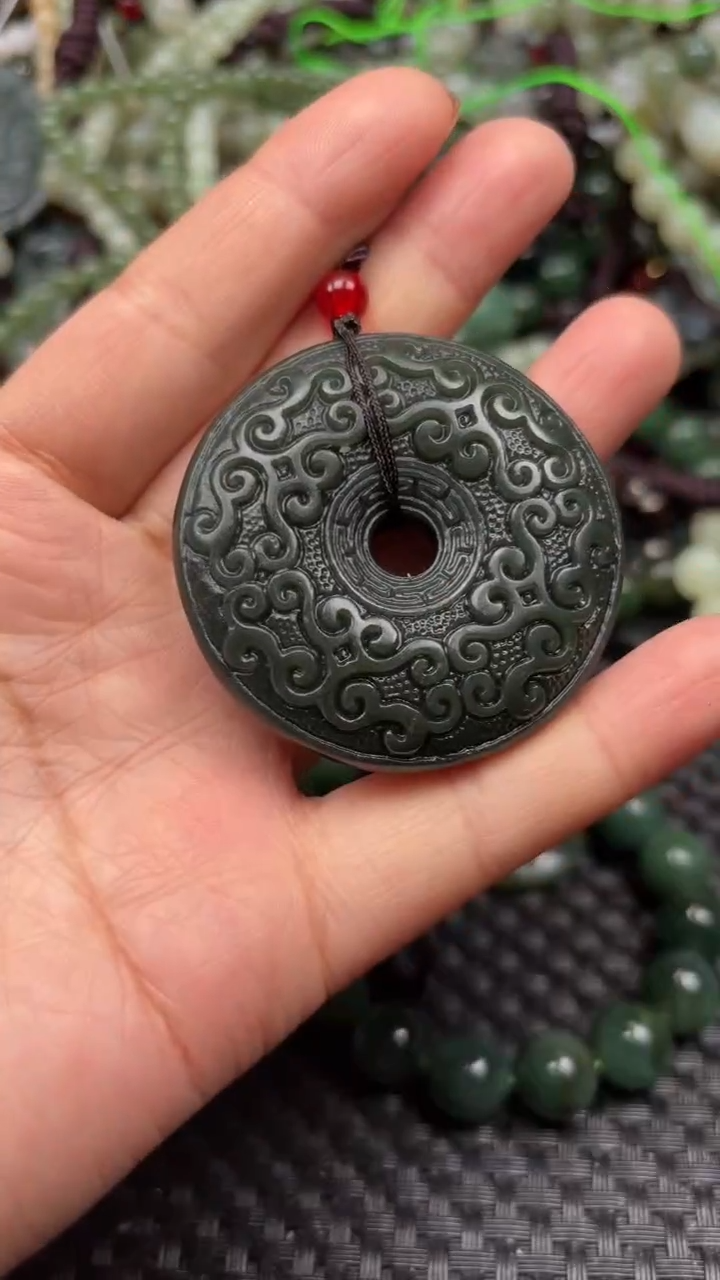 【闪购商品】和田玉颈饰未镶嵌.