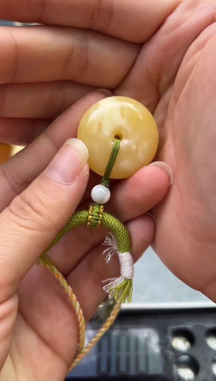 裸石琥珀未镶嵌蜜蜡吊坠