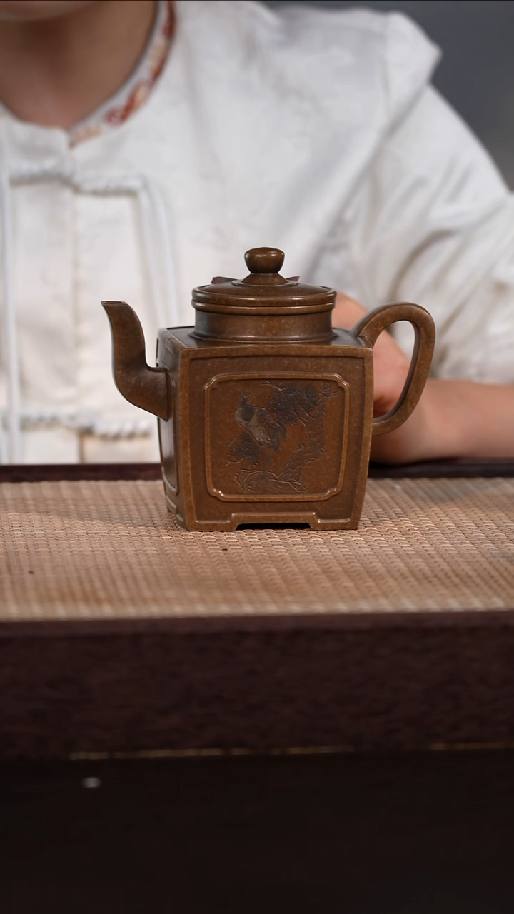 茶壶紫砂古铜泥 410cc
