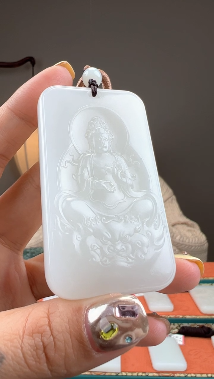 【闪购商品】和田玉颈饰未镶嵌1