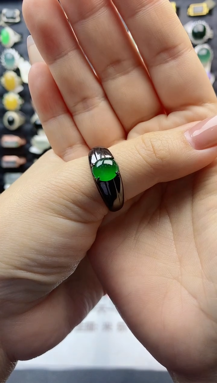 【闪购商品】翡翠戒指银S925镶嵌天然翡翠男戒