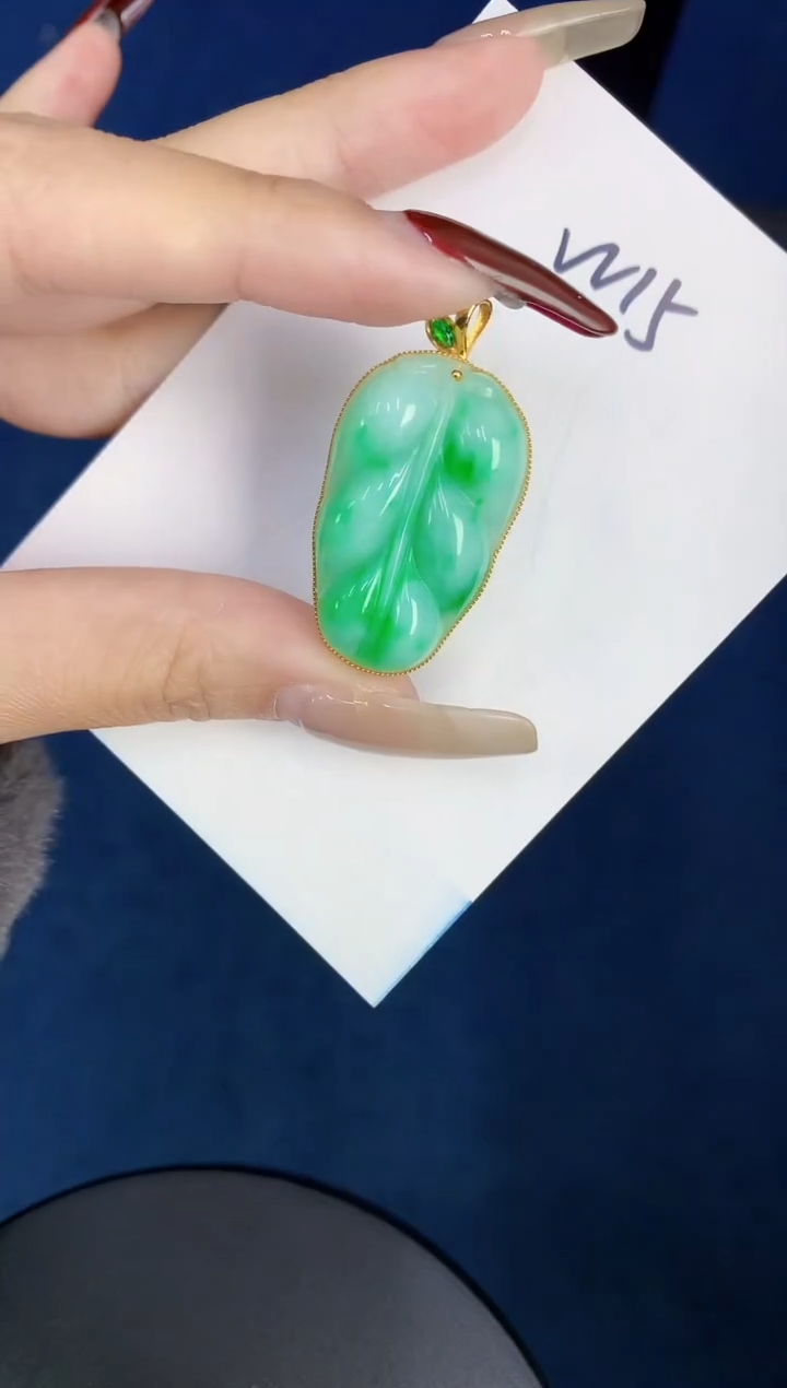 【闪购商品】翡翠颈饰18K金镶嵌0000000000