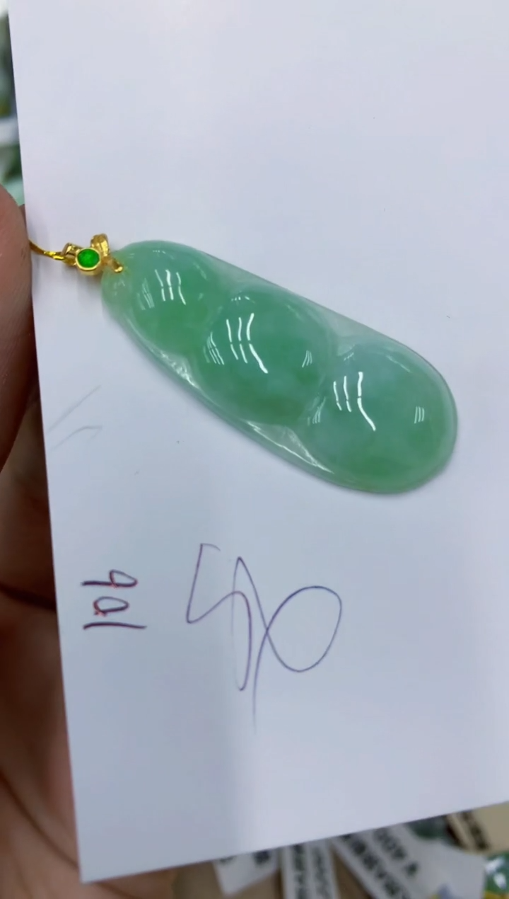 颈饰未镶嵌翡翠111111111111