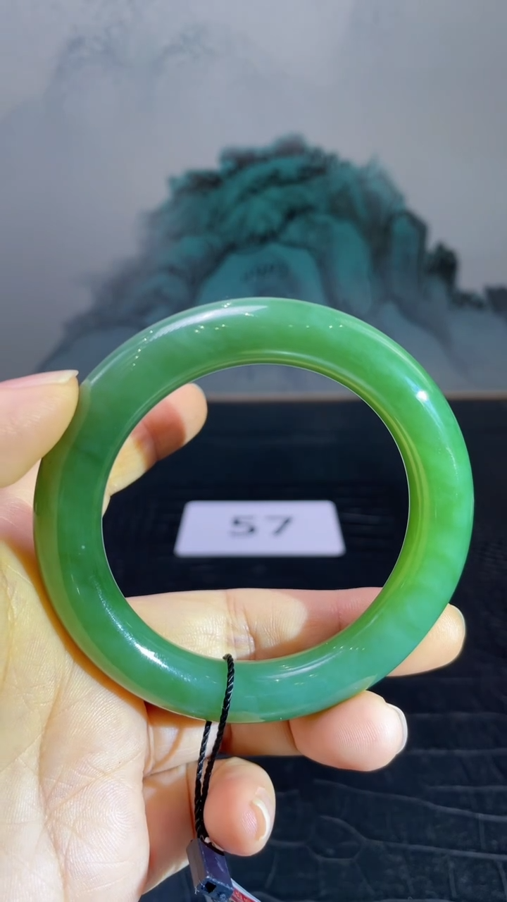 未镶嵌手镯和田玉（碧玉）小*子57