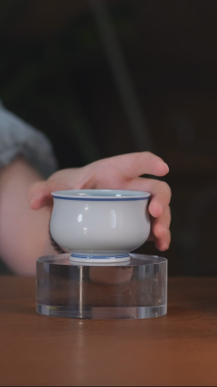 白胎卢士杯                             
