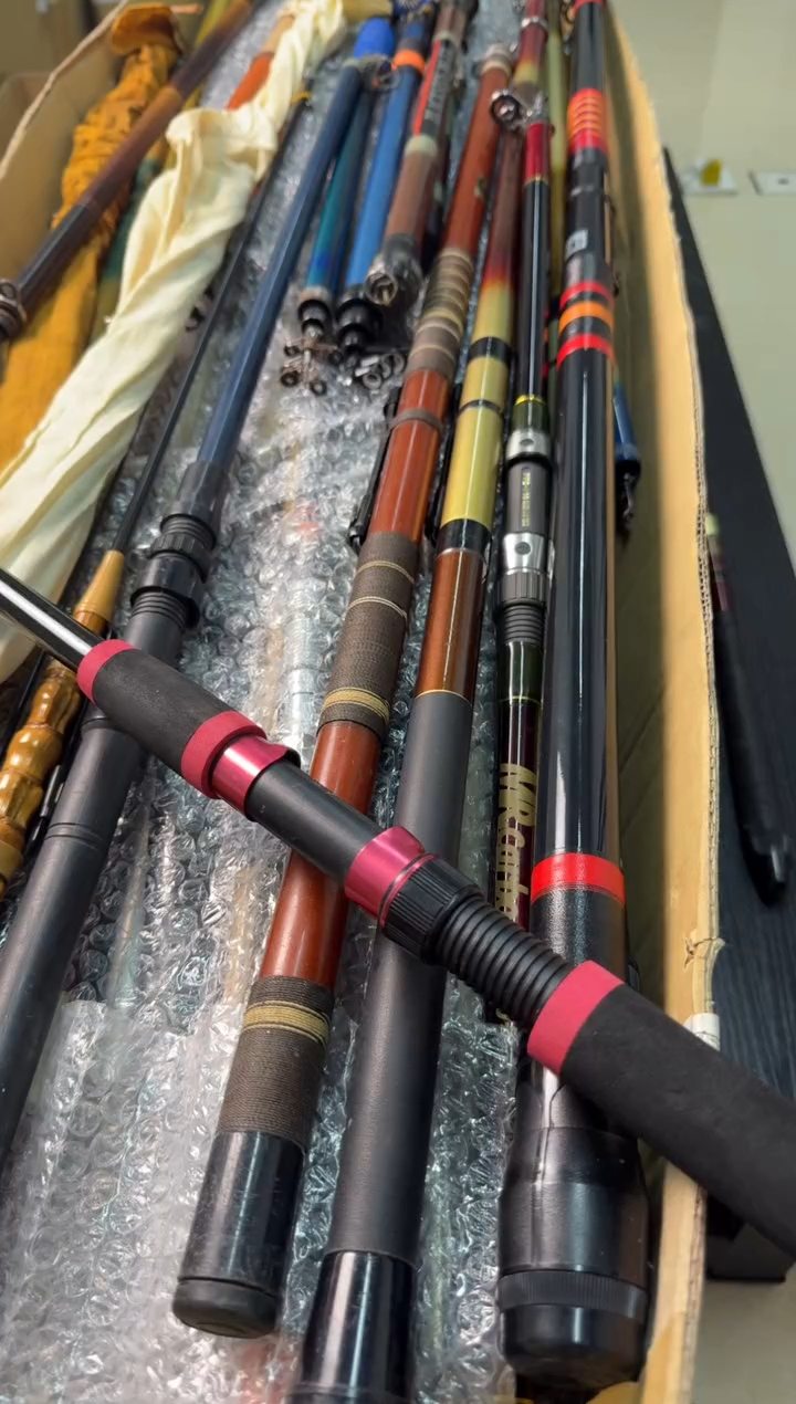 用****0 孤品微瑕， 以直播间为准  加 10元发顺丰