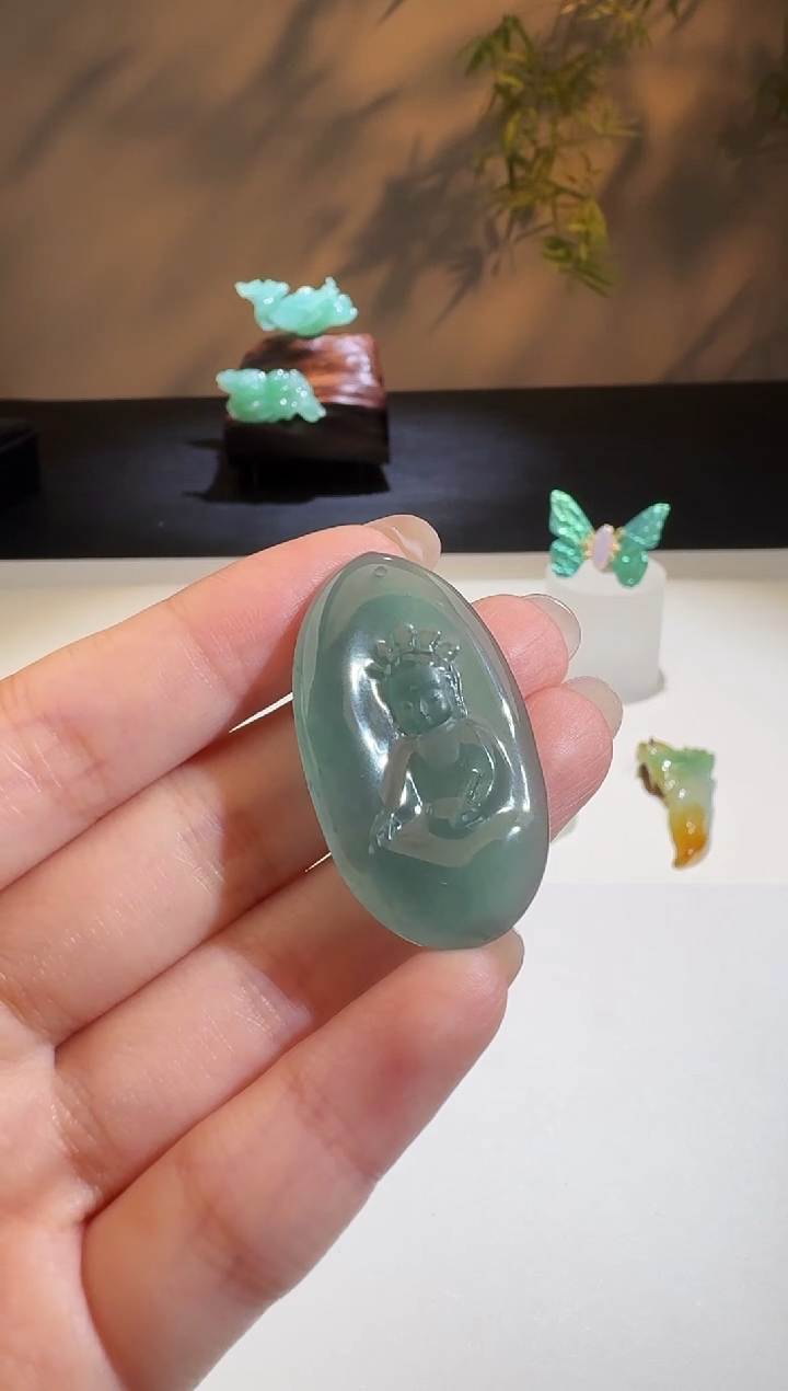 【闪购商品】翡翠颈饰未镶嵌【鑫鑫】