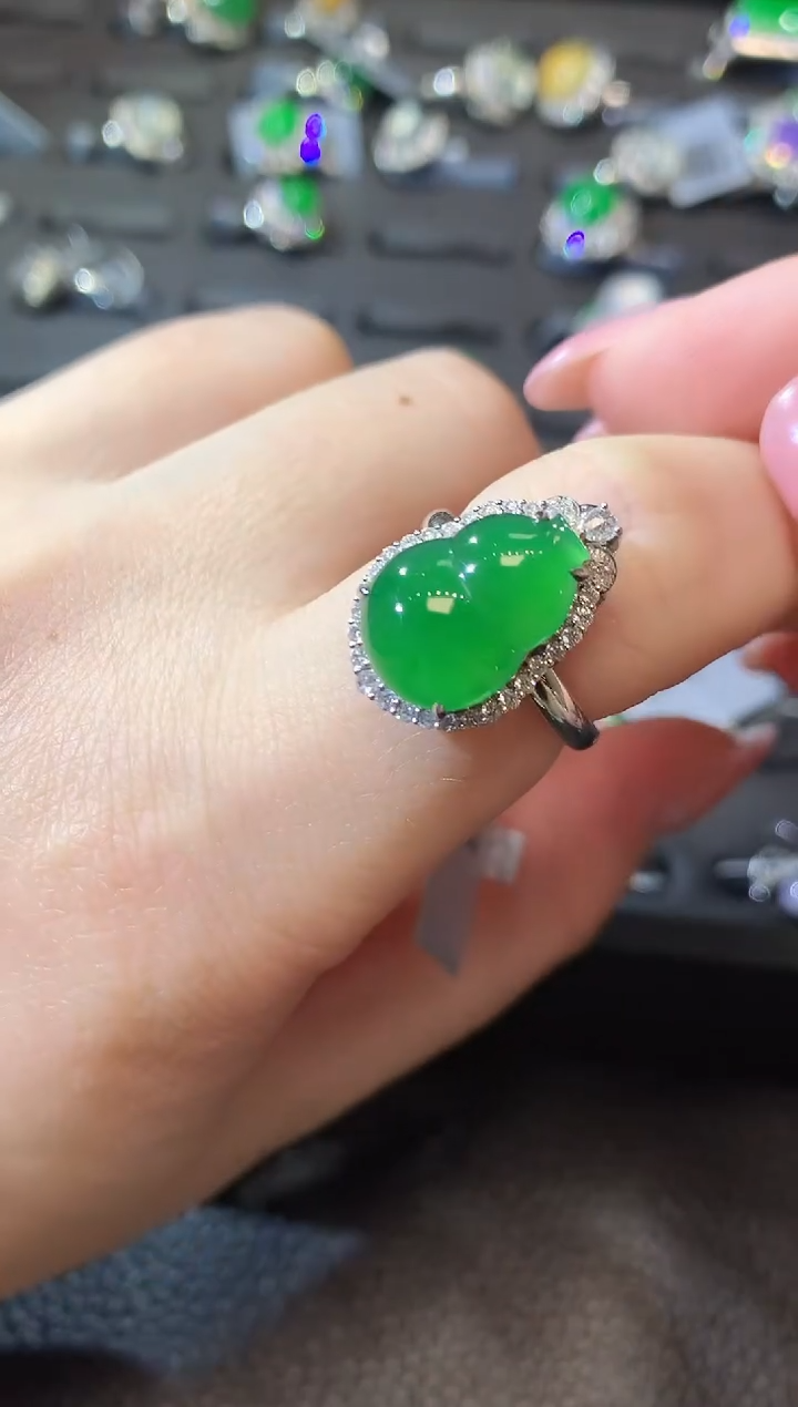 【闪购商品】翡翠戒指18K金镶嵌C86 翡翠