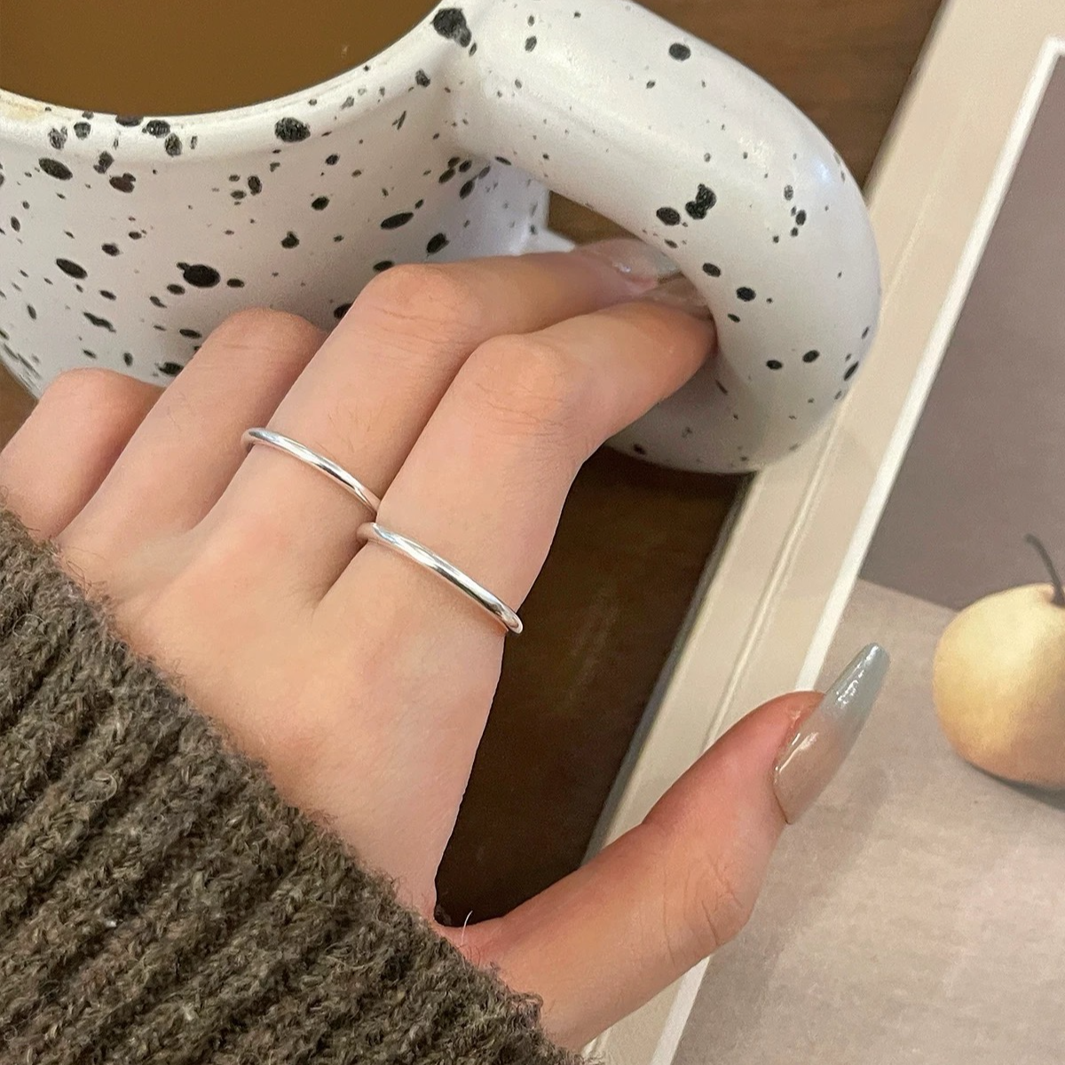 足银戒指 足银戒指足银999细素圈戒指时尚风气质简约素戒指变装