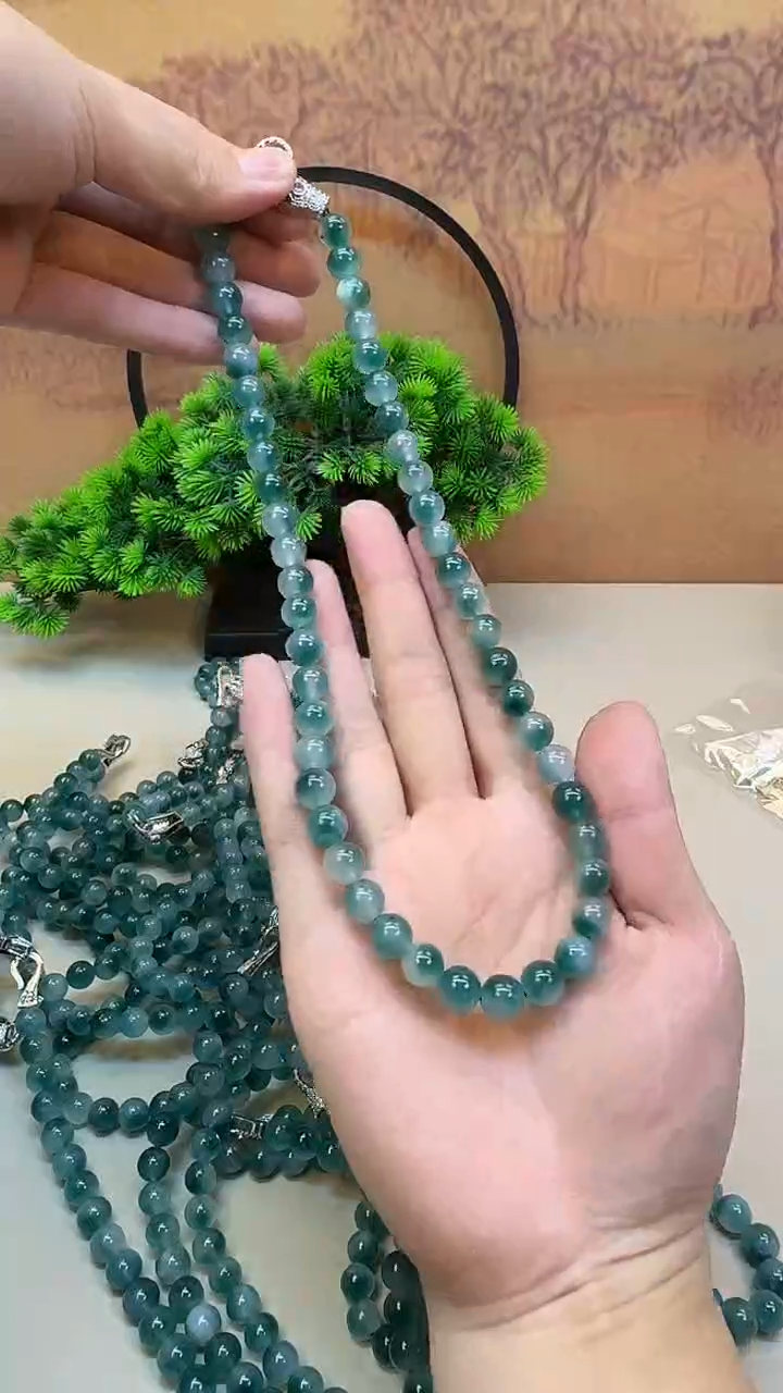 颈饰银S925镶嵌翡翠AAAA