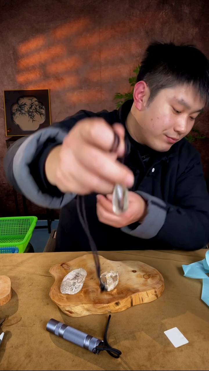 水晶摆件未镶嵌137