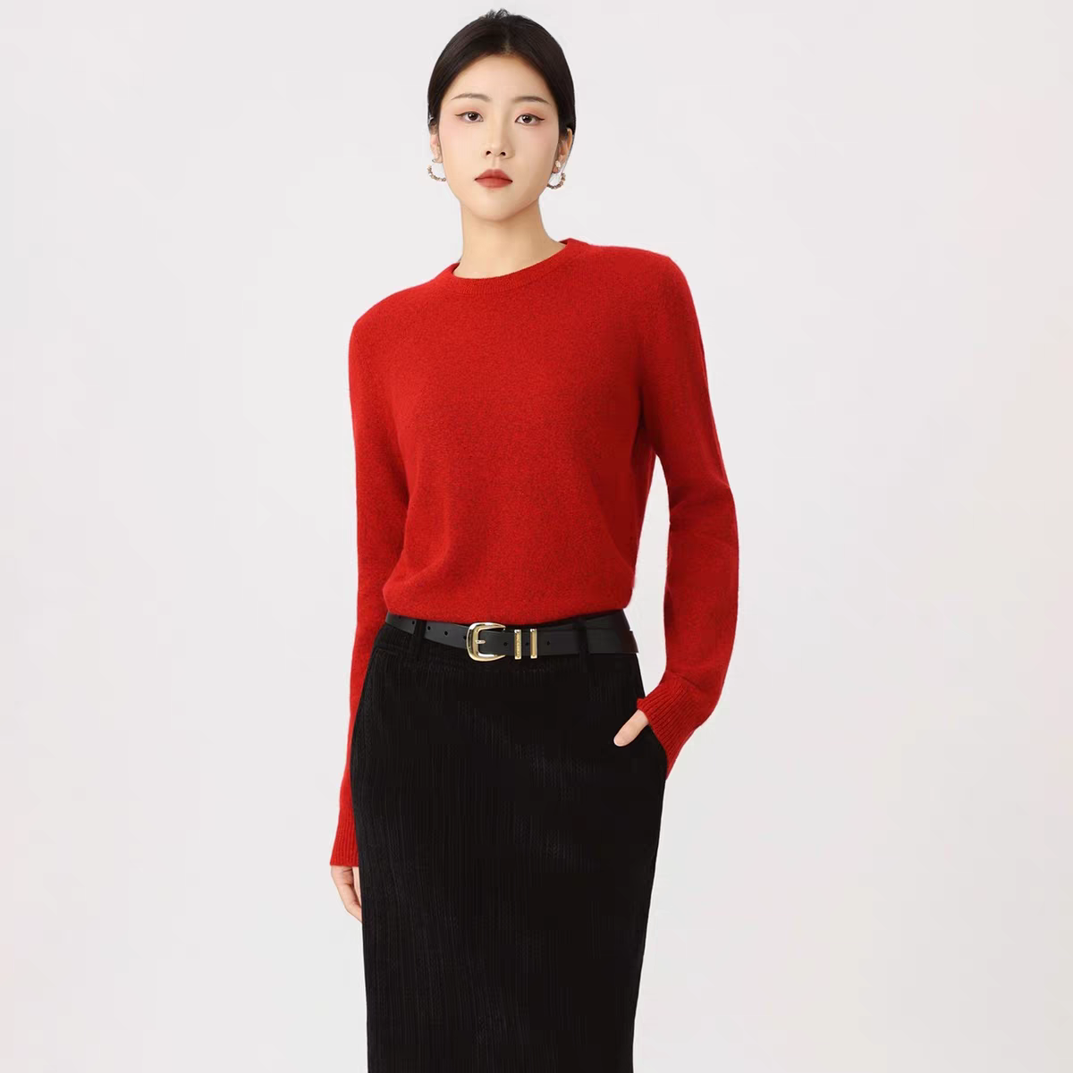 AMASS/阿玛施纯色百搭舒适圆领套头针织衫538071