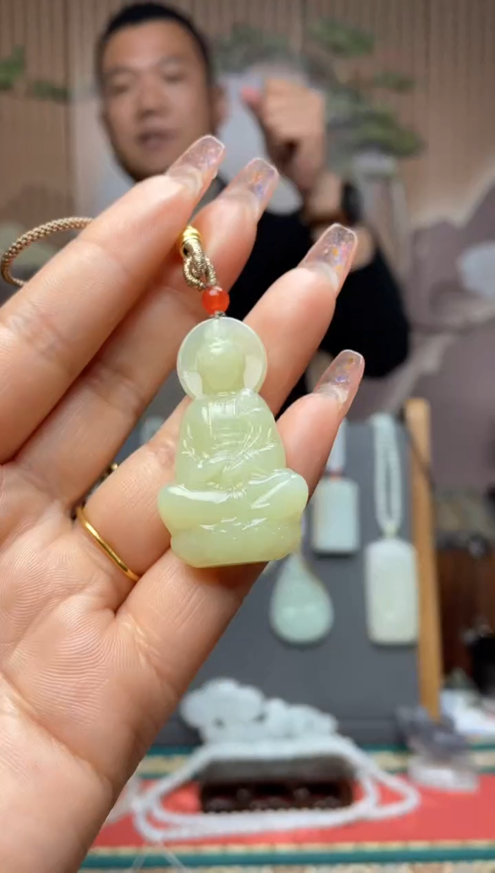 【闪购商品】和田玉未镶嵌颈饰拍一发一