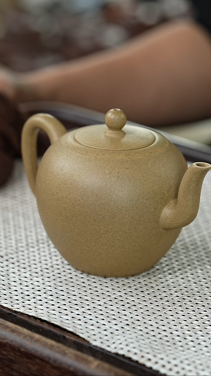 【闪购商品】紫砂其他@@1690李倩美人肩