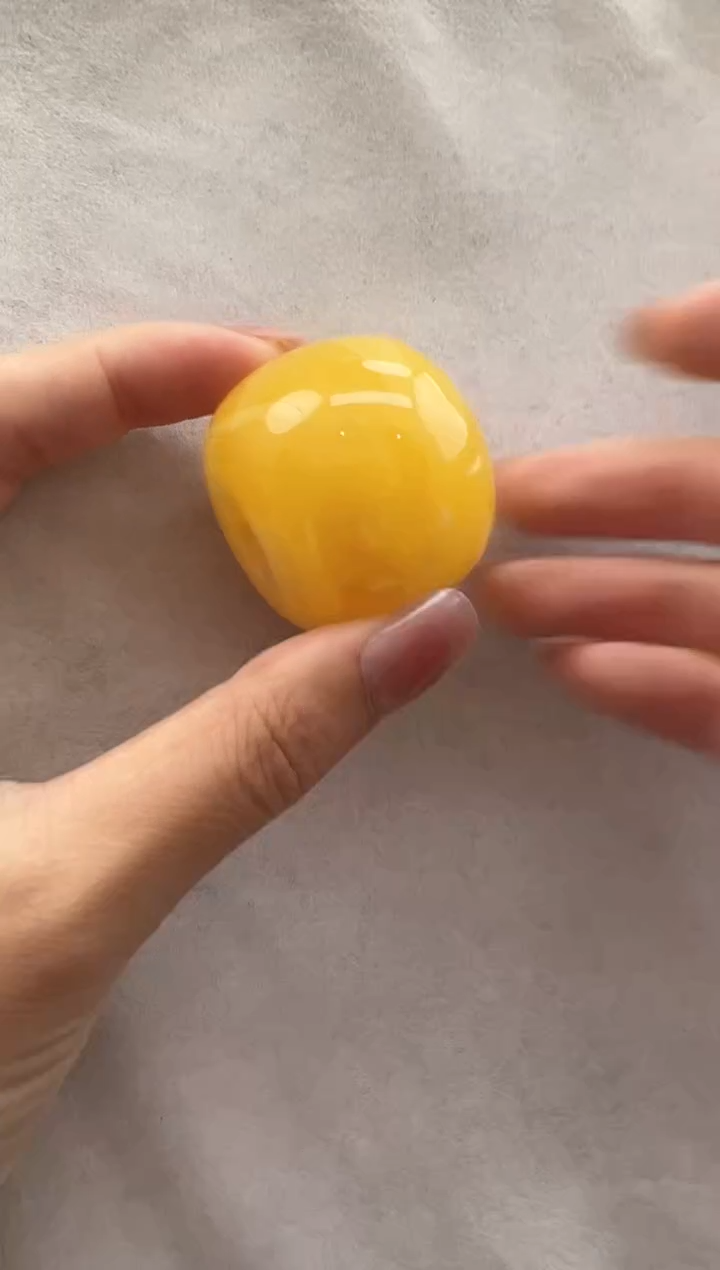 【闪购商品】琥珀裸石未镶嵌10112070-吊坠