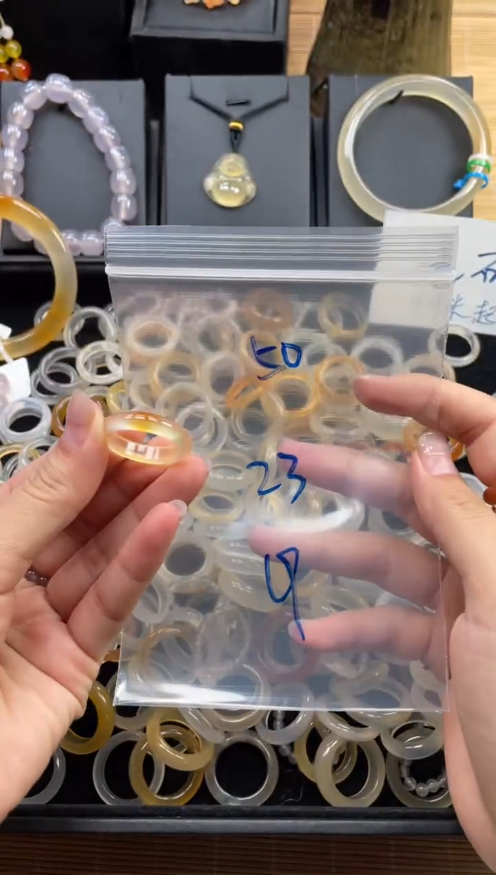 未镶嵌戒指玛瑙/玉髓50