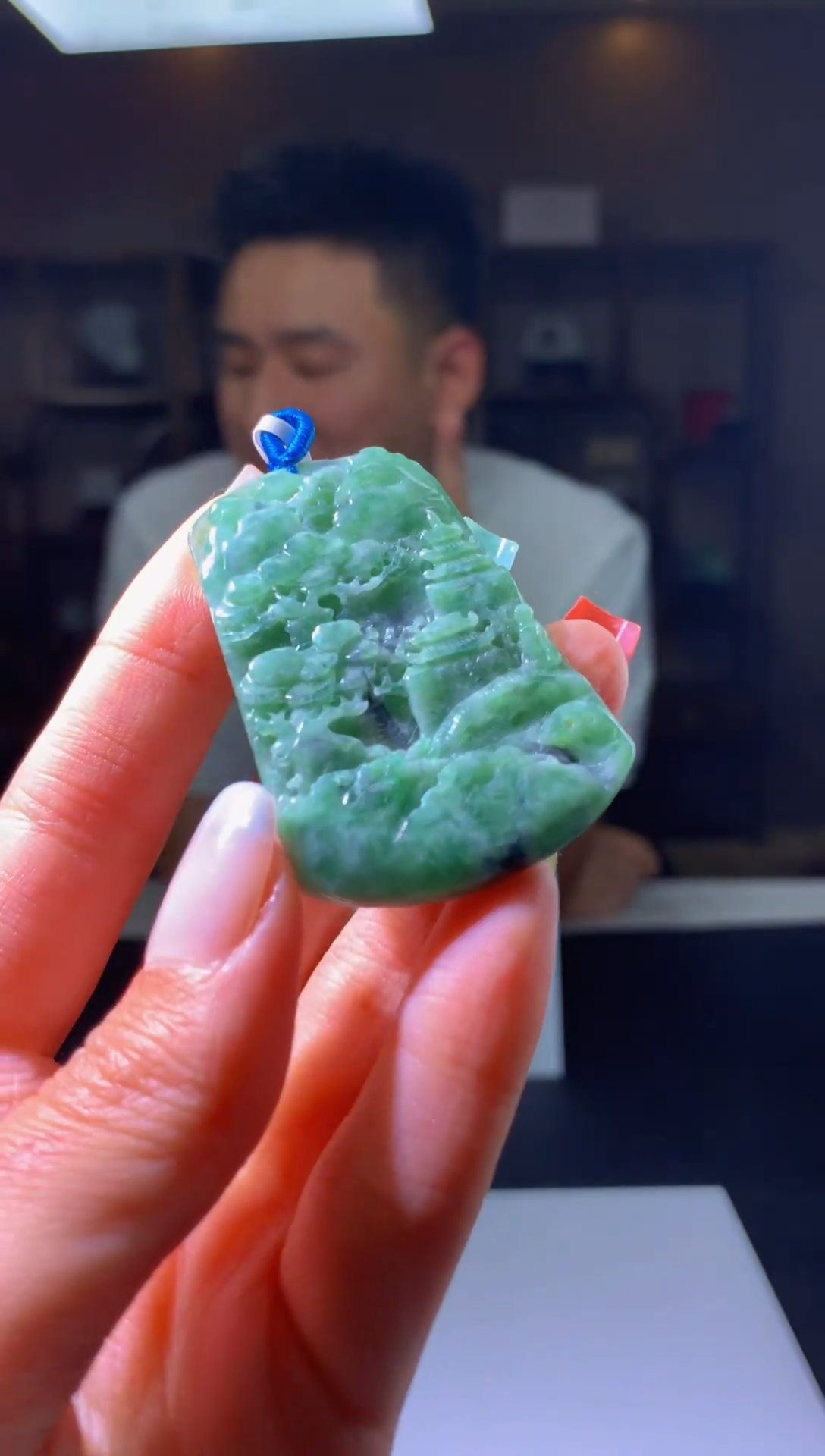 翡翠未镶嵌颈饰净货