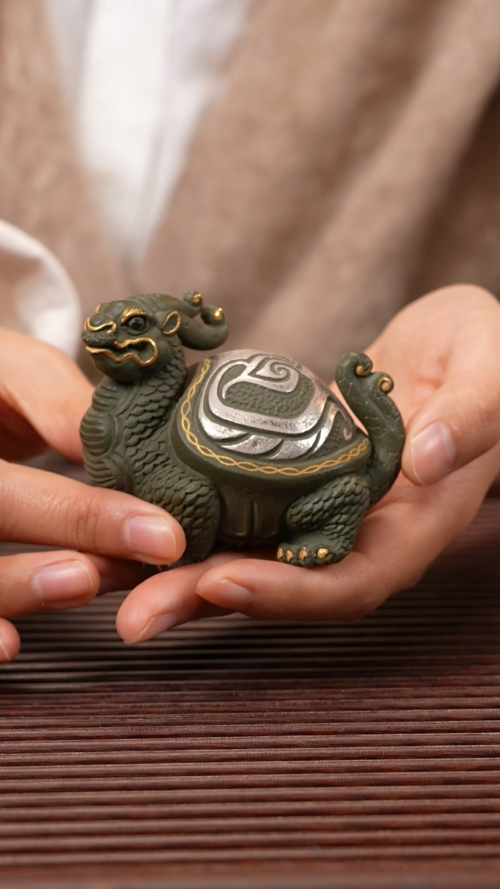 【闪购商品】紫砂茶宠龙龟（描金银）