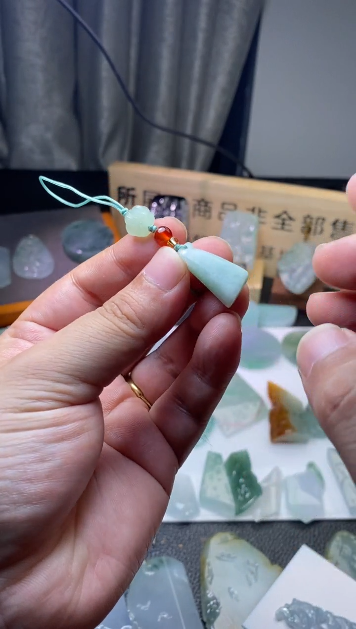 未镶嵌定制翡翠天然缅甸翡翠A货