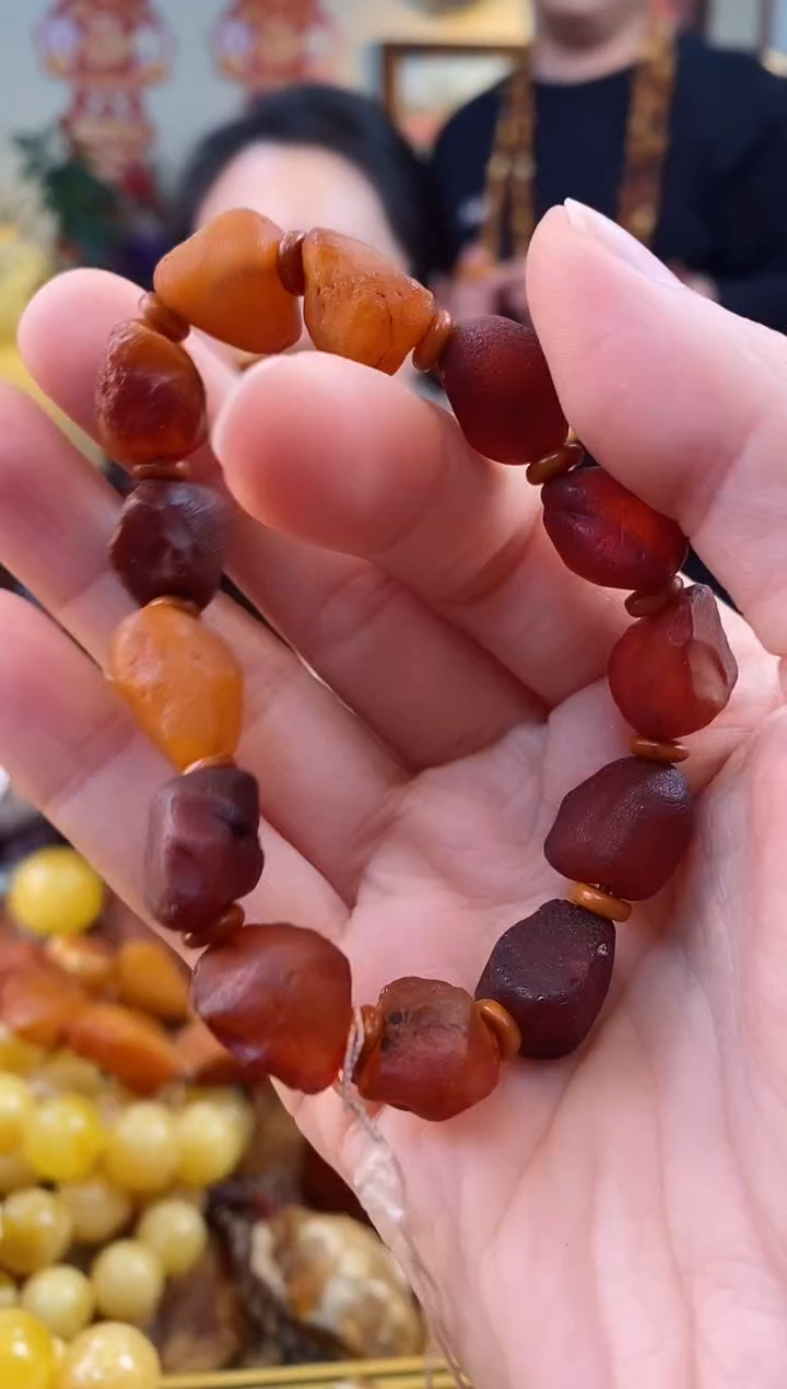 【闪购商品】琥珀手串未镶嵌手串