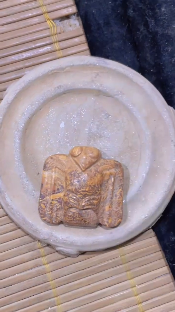 【闪购商品】瓷片手工，手绘，陶器