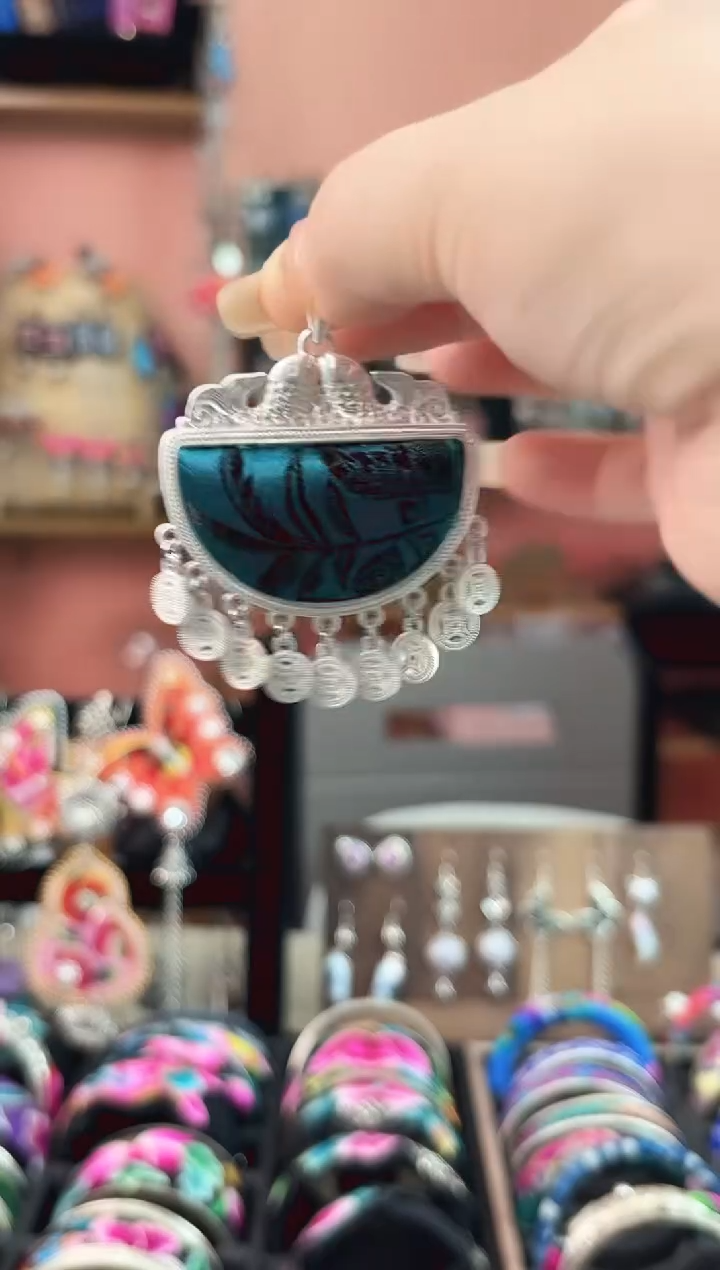 织绣艺枝独绣手工饰品49