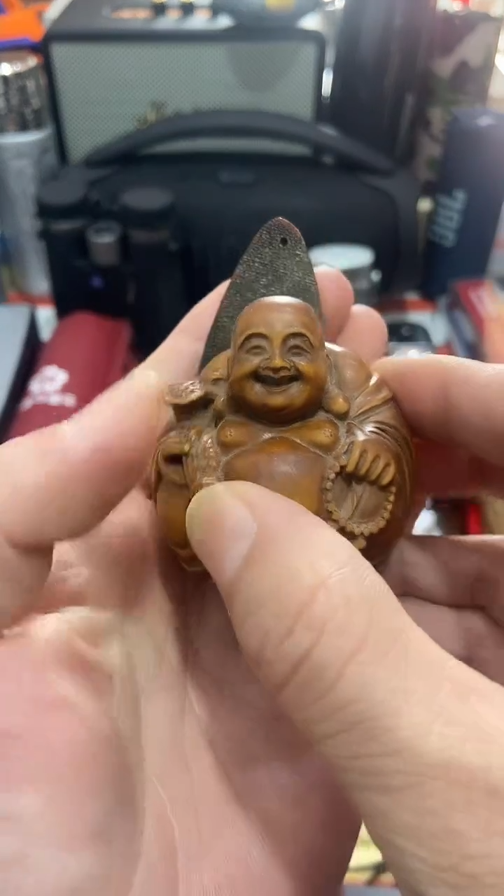 瓷片闪购商品  如图所示