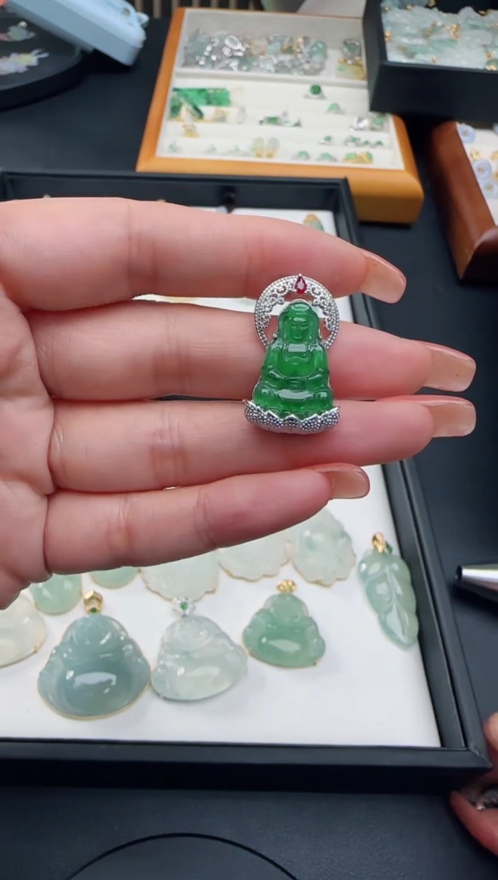 【闪购商品】翡翠颈饰银S925镶嵌TZG0118187