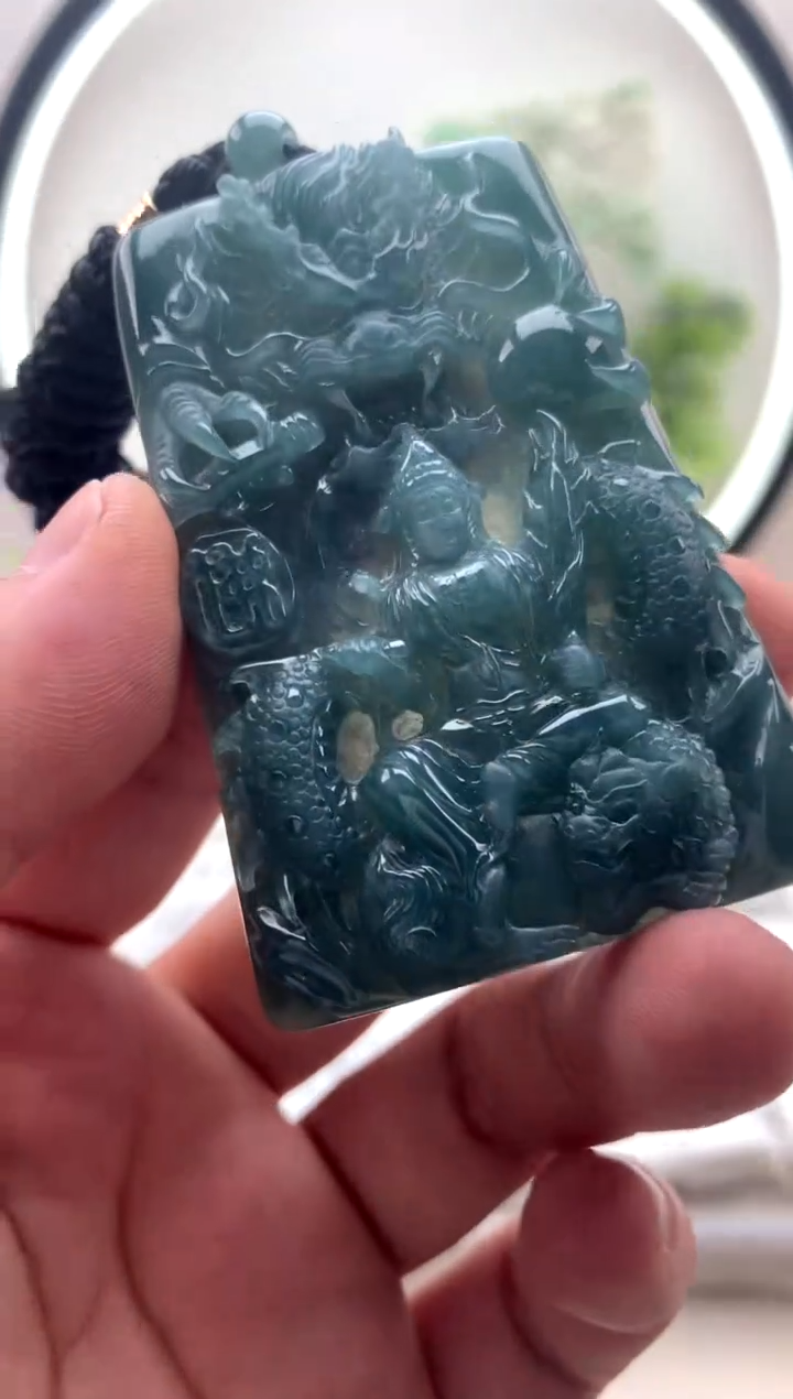 颈饰未镶嵌翡翠文殊