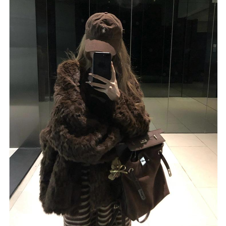 氛围感海宁2025秋冬新款皮毛一体环保草草毛毛外套女宽松显瘦百搭