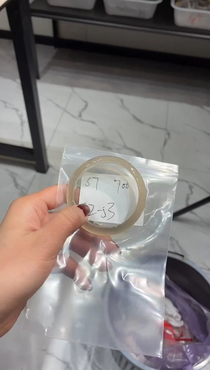 手镯玛瑙/玉髓未镶嵌夏*?S7