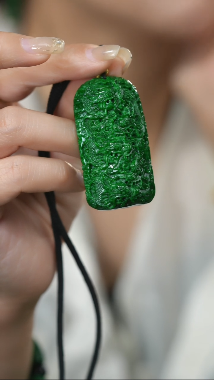 颈饰未镶嵌翡翠@CS008091922@