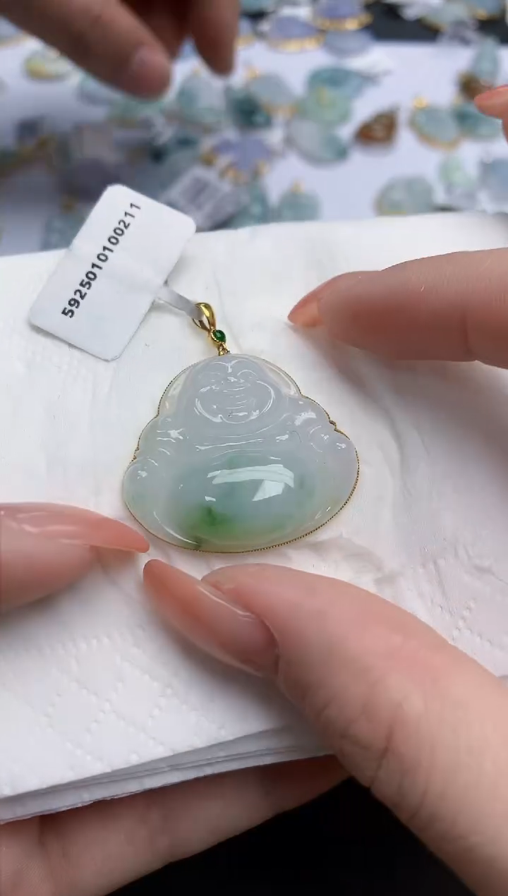 【闪购商品】翡翠颈饰18K金镶嵌天然缅甸翡翠A货