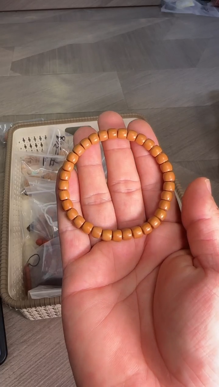 手串橄榄核6.8尺寸老挝料三面无白