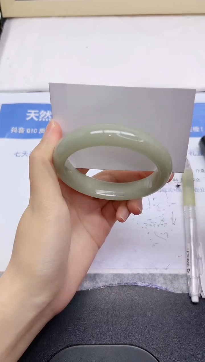 石英质玉手镯未镶嵌189-60/61