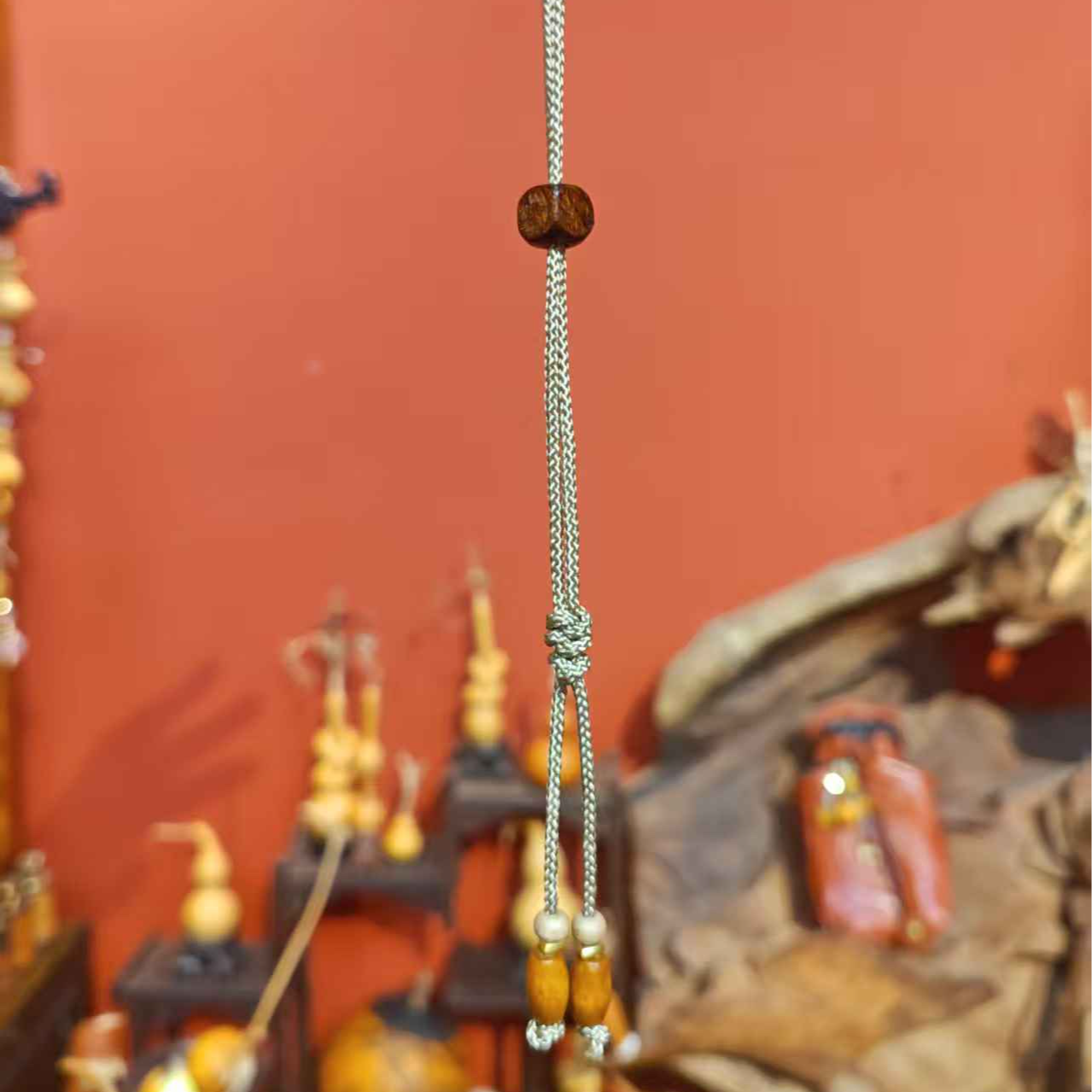 文玩葫芦 纯手工编制卡其色腰绳