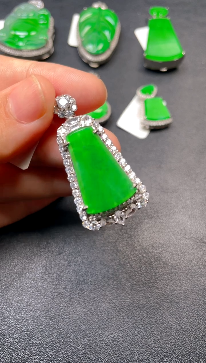 吊坠(不含链)银S925镶嵌翡翠吊坠