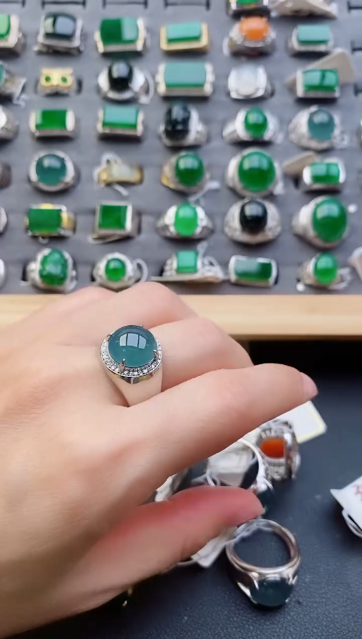 【闪购商品】翡翠戒指未镶嵌11111111111