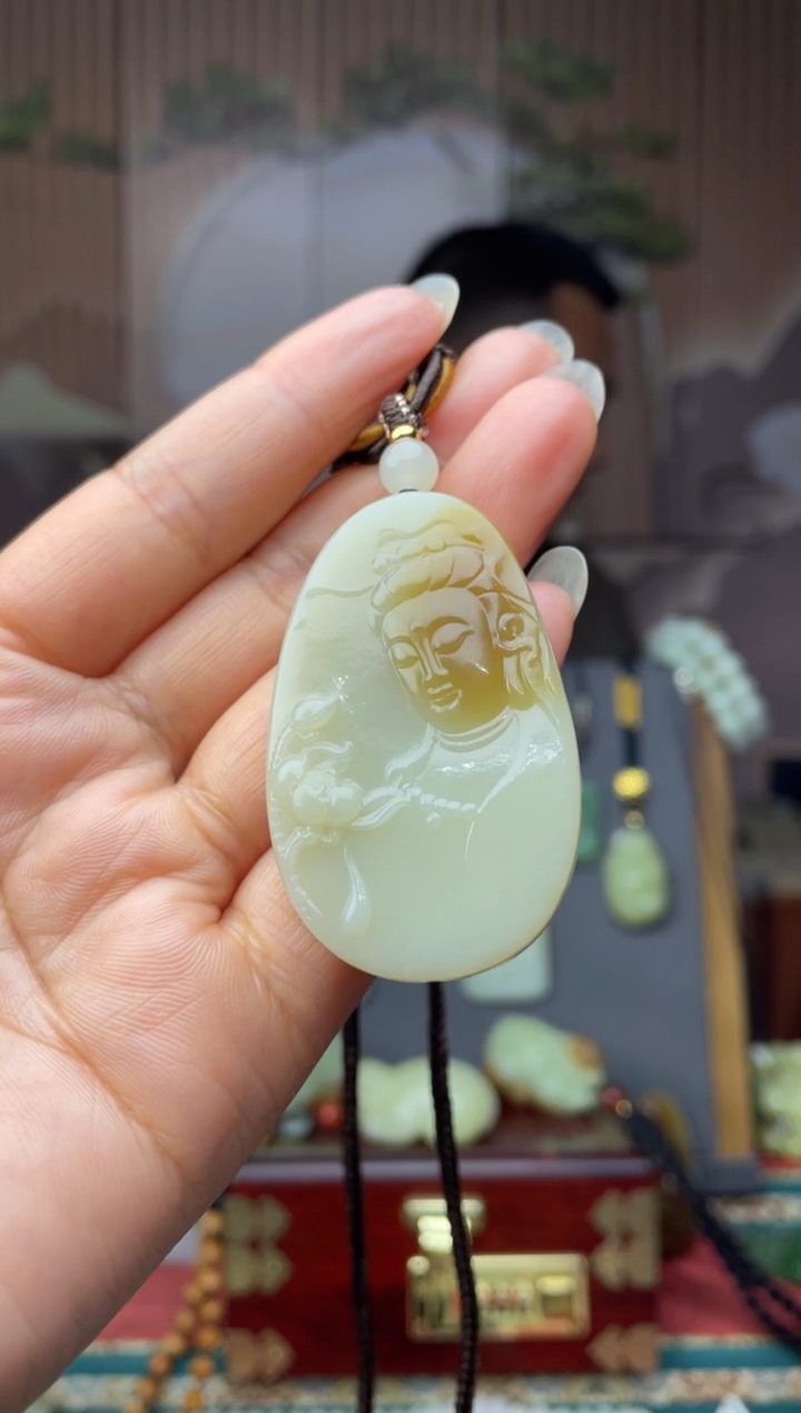 未镶嵌和田玉挂件拍一发一