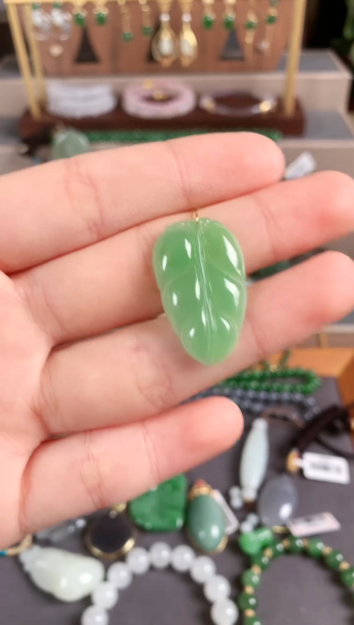 吊坠(不含链)未镶嵌和田玉1