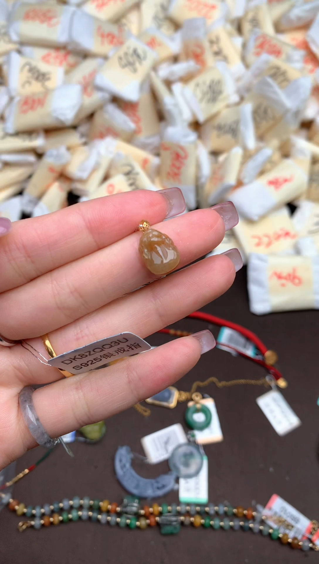 【闪购商品】翡翠挂件18K金镶嵌一