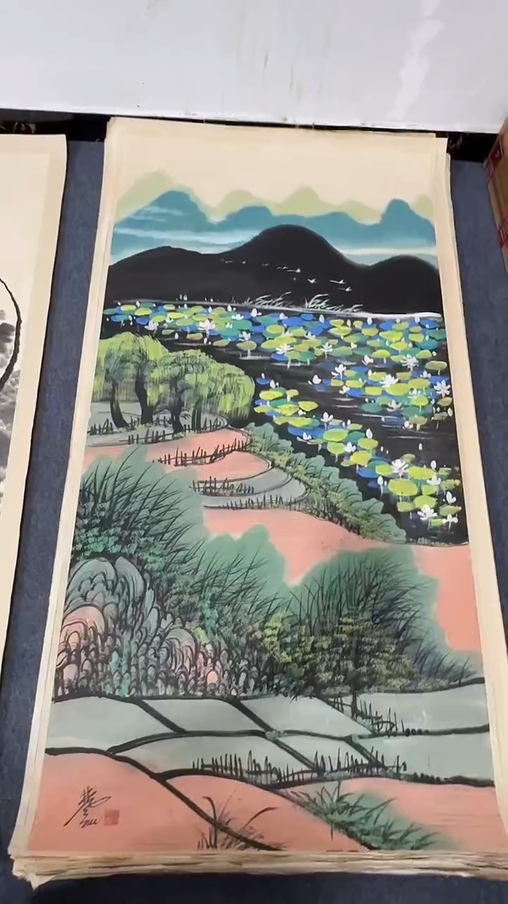 竖款玲珑阁书画艺术作品