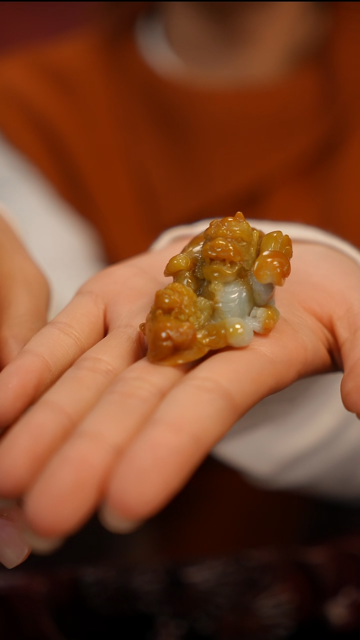 未镶嵌摆件翡翠貔貅