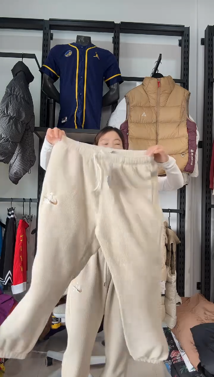 3344闪购编码  运动卫衣裤以直播间过款为准 尺码  xl