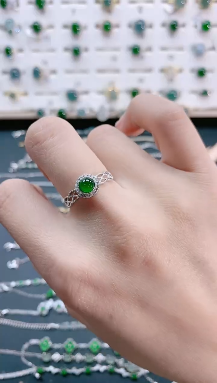 【闪购商品】翡翠戒指银S925镶嵌天然翡翠