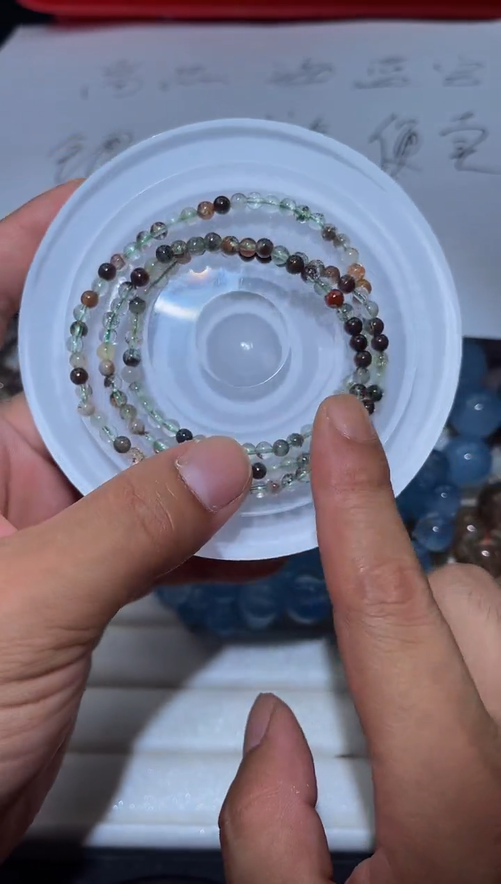 水晶手串未镶嵌L1-4mm四季幽灵多圈-多样性发其一