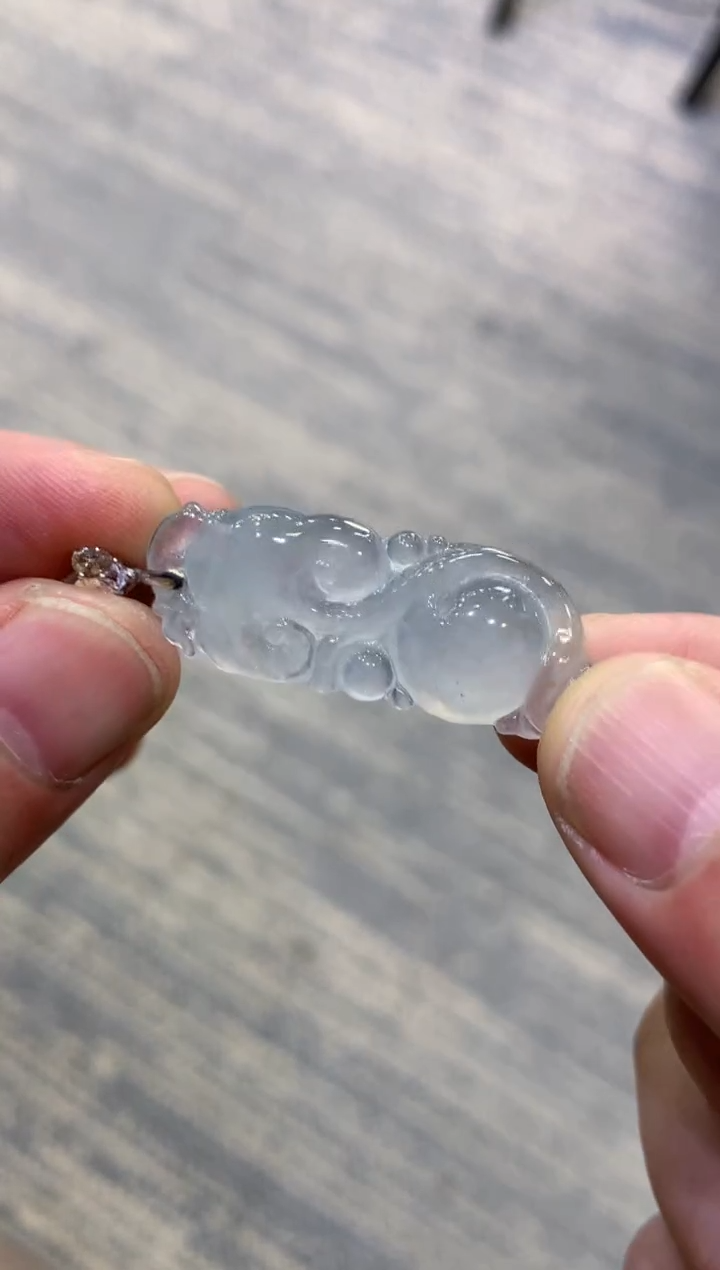 颈饰未镶嵌翡翠天然A货翡翠