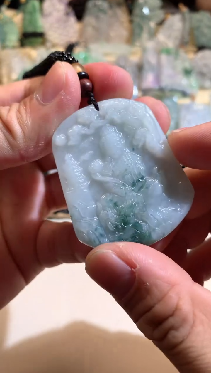 【闪购商品】翡翠颈饰未镶嵌01/15/179