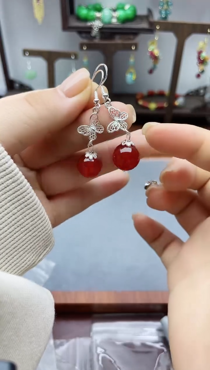 银S925镶嵌南红玛瑙耳饰114100