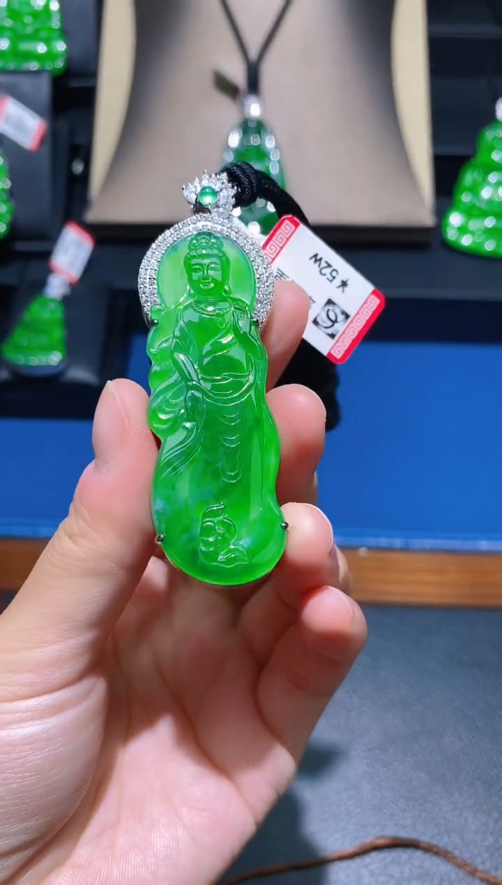 【闪购商品】翡翠颈饰未镶嵌天然A货翡翠33